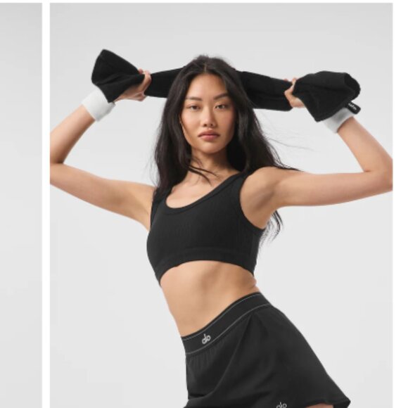 NWOT Alo Yoga Wellness Bra in Black Size M - Picture 7 of 7